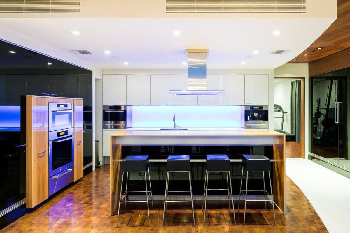 Ferienhaus Modern With Unmatched Skyline Views